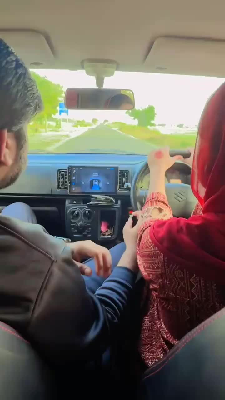 @Ahmiku Vlogs♥️
