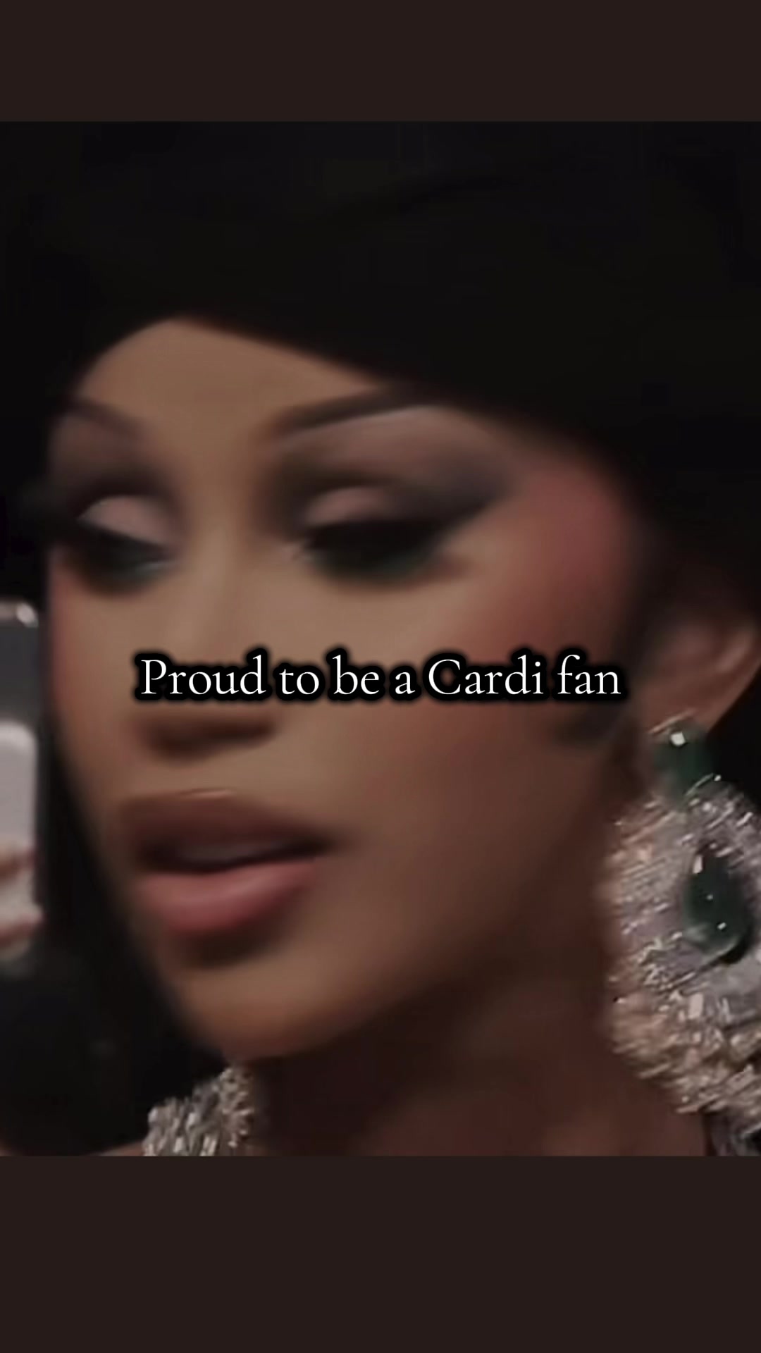 @🏐🎧🎀