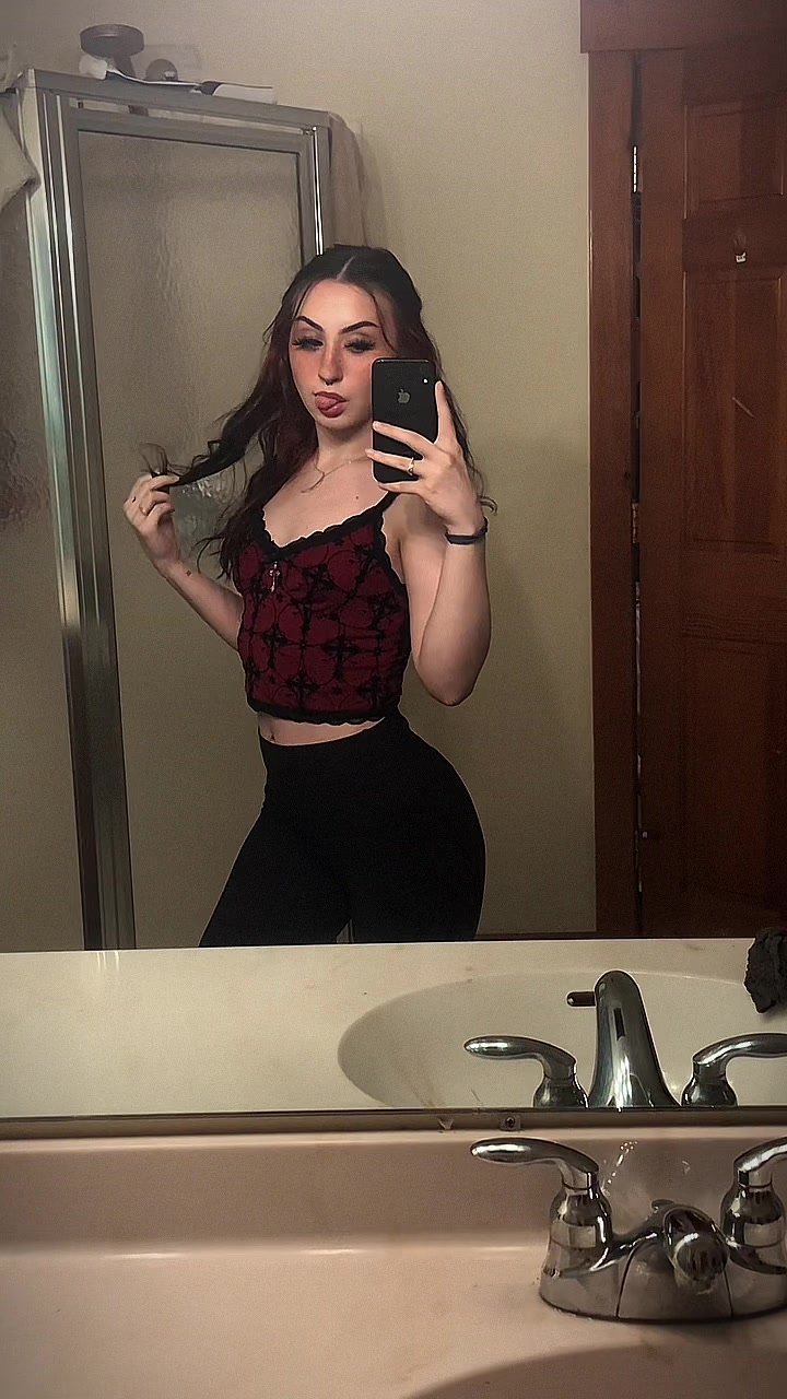 @skylahlove