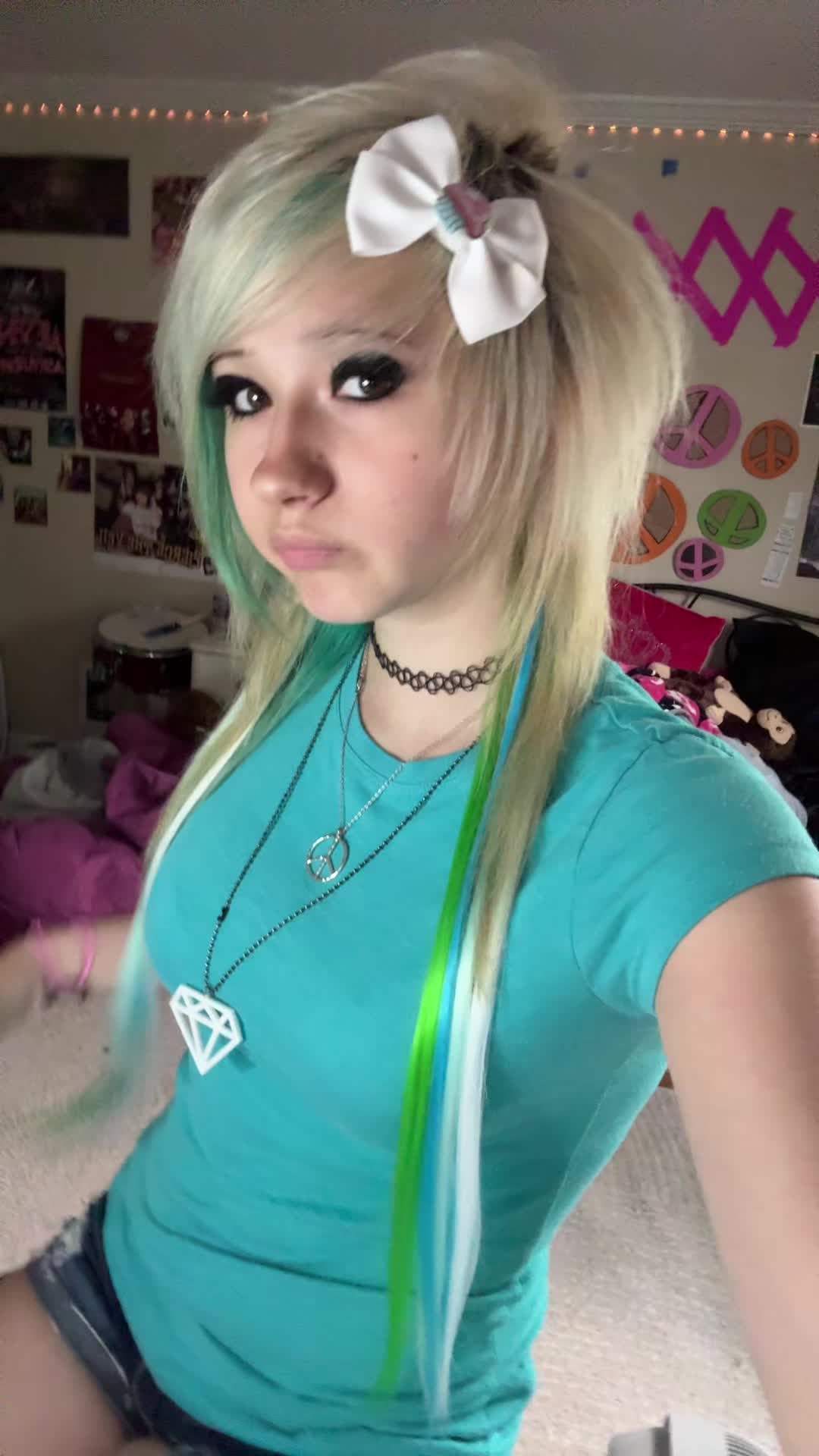 @🧁🍭Ellamayo💎☮️