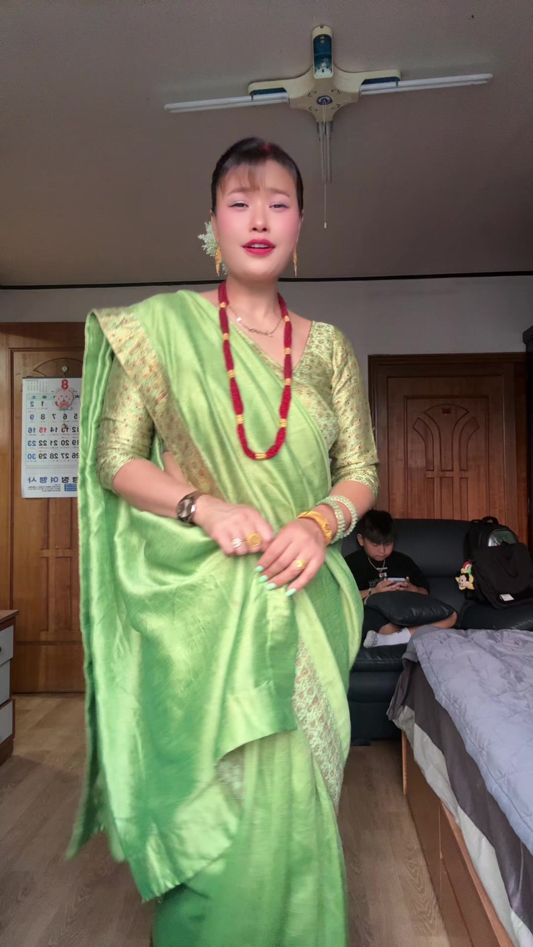 @It’s me shobha🔥이서휸)🇳🇵🇰🇷