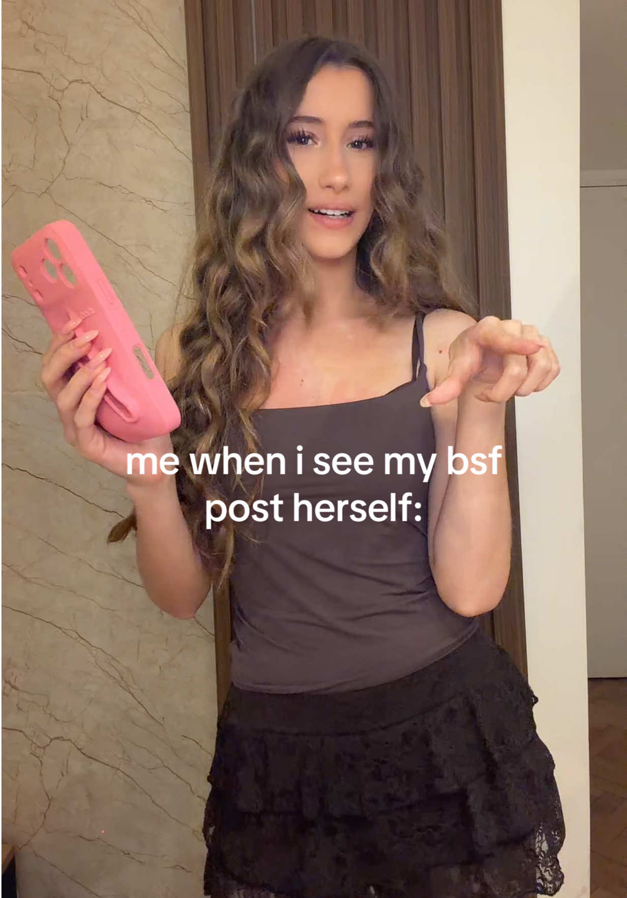 @Mila Luna🦢🎀
