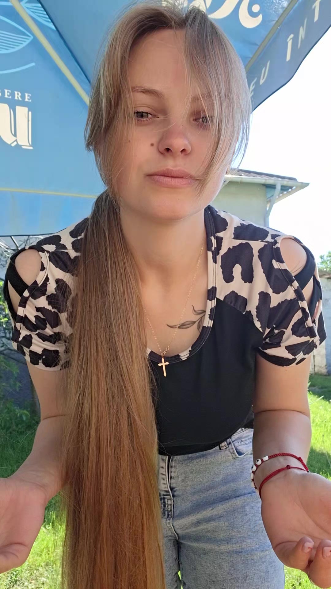 @Ecaterina