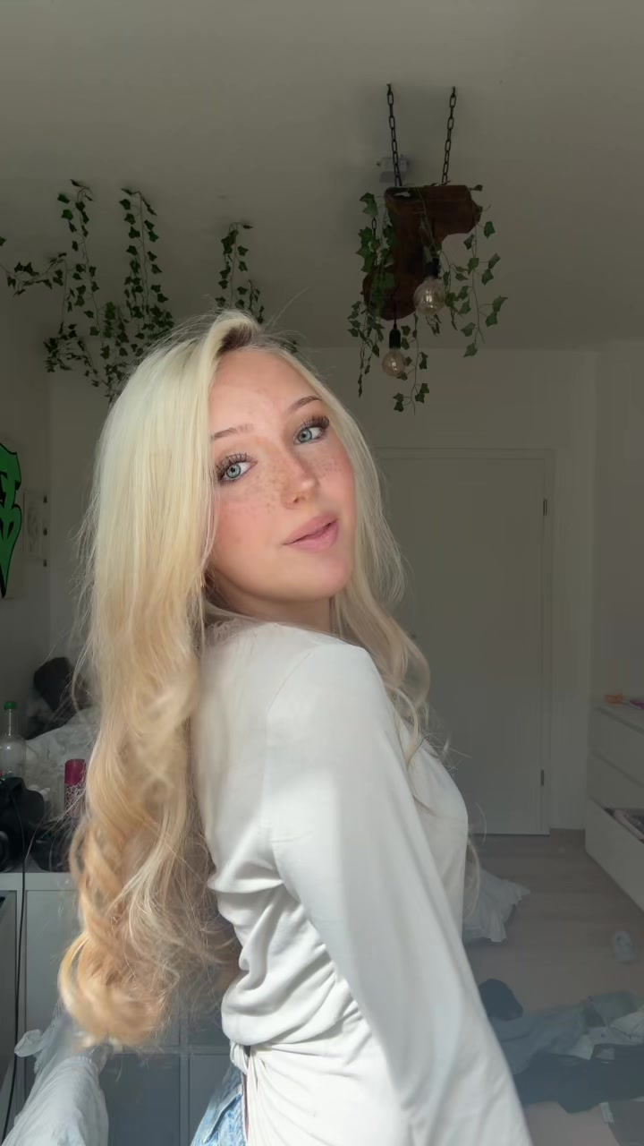 @felicia🪽