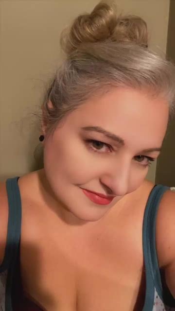 @LuluAngel