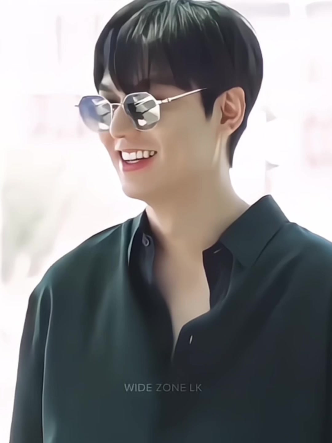 @We Love Anh Lee
