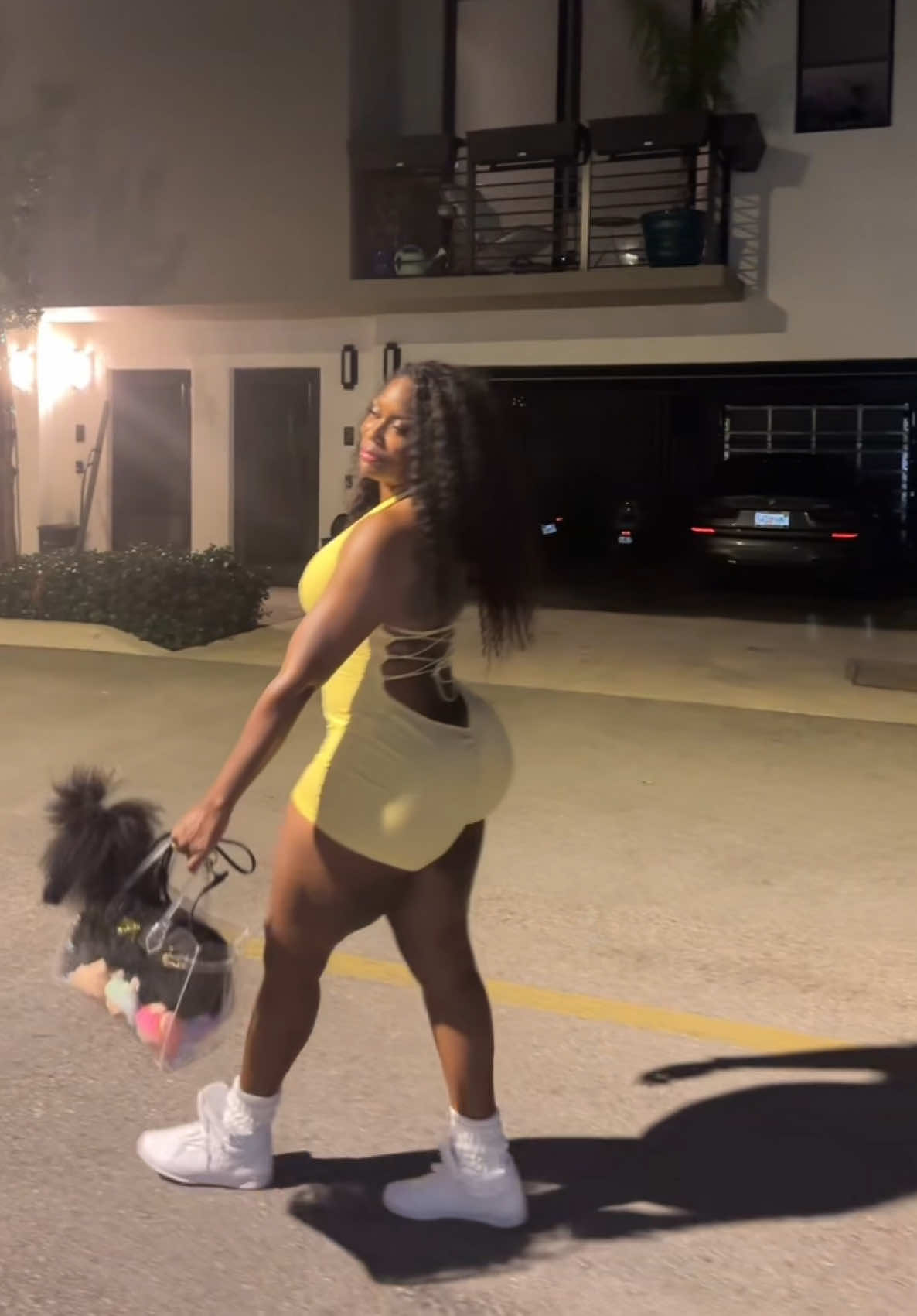@Charlotte Lavish