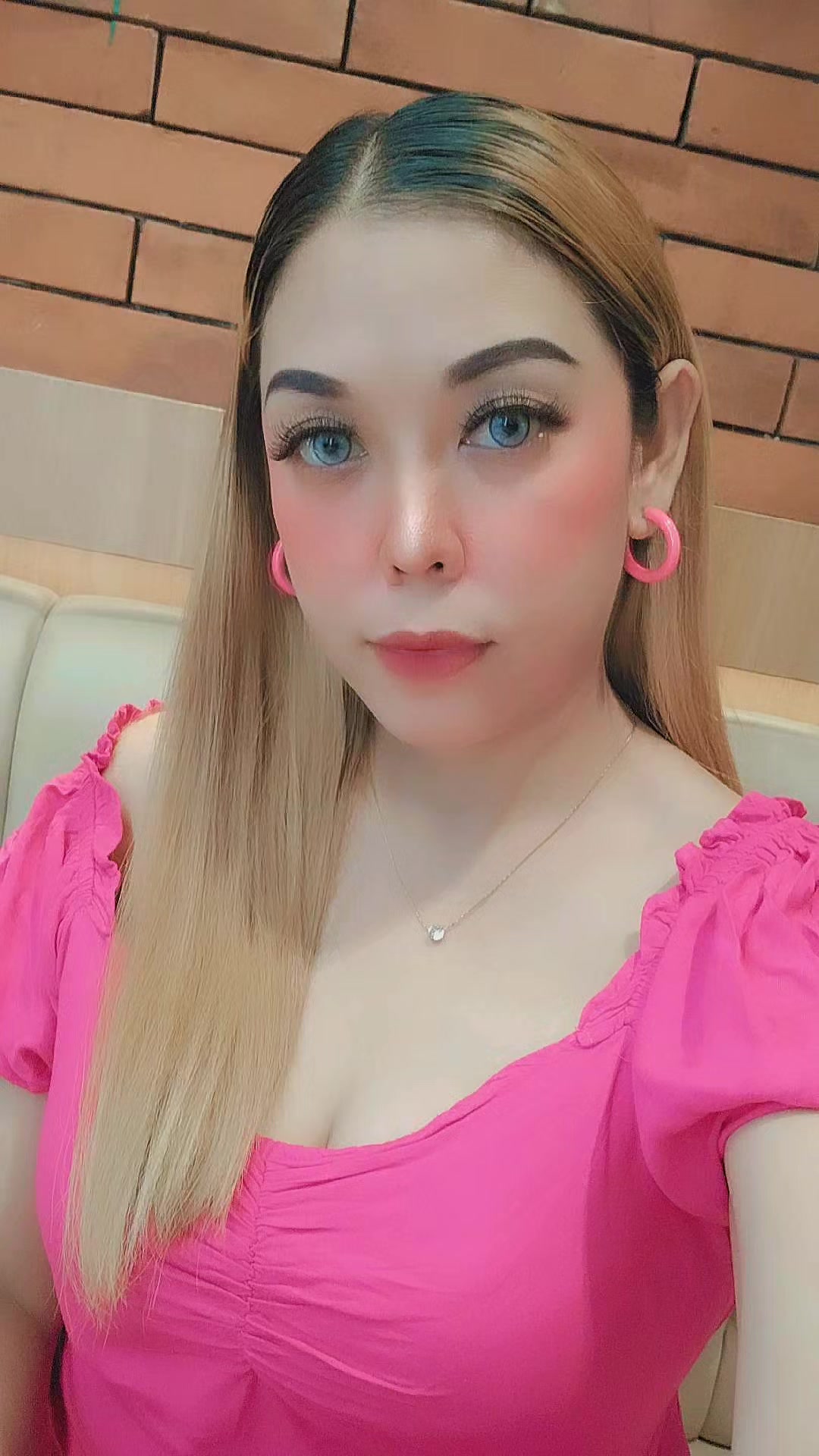 @incess Ayumi