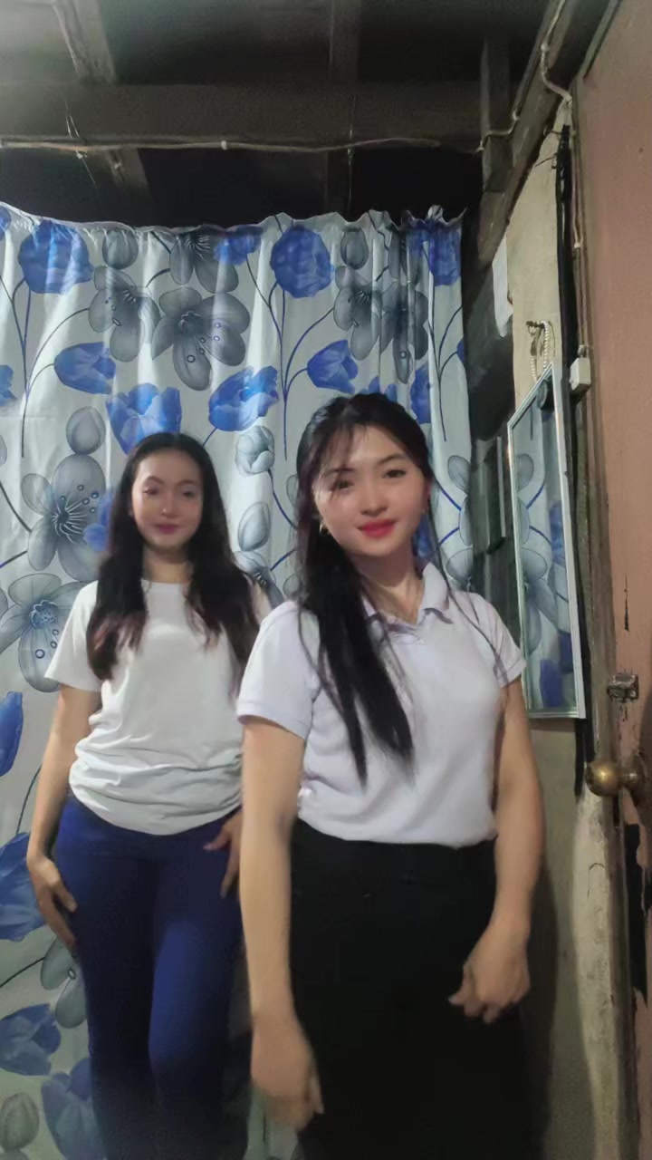 @lourilyn