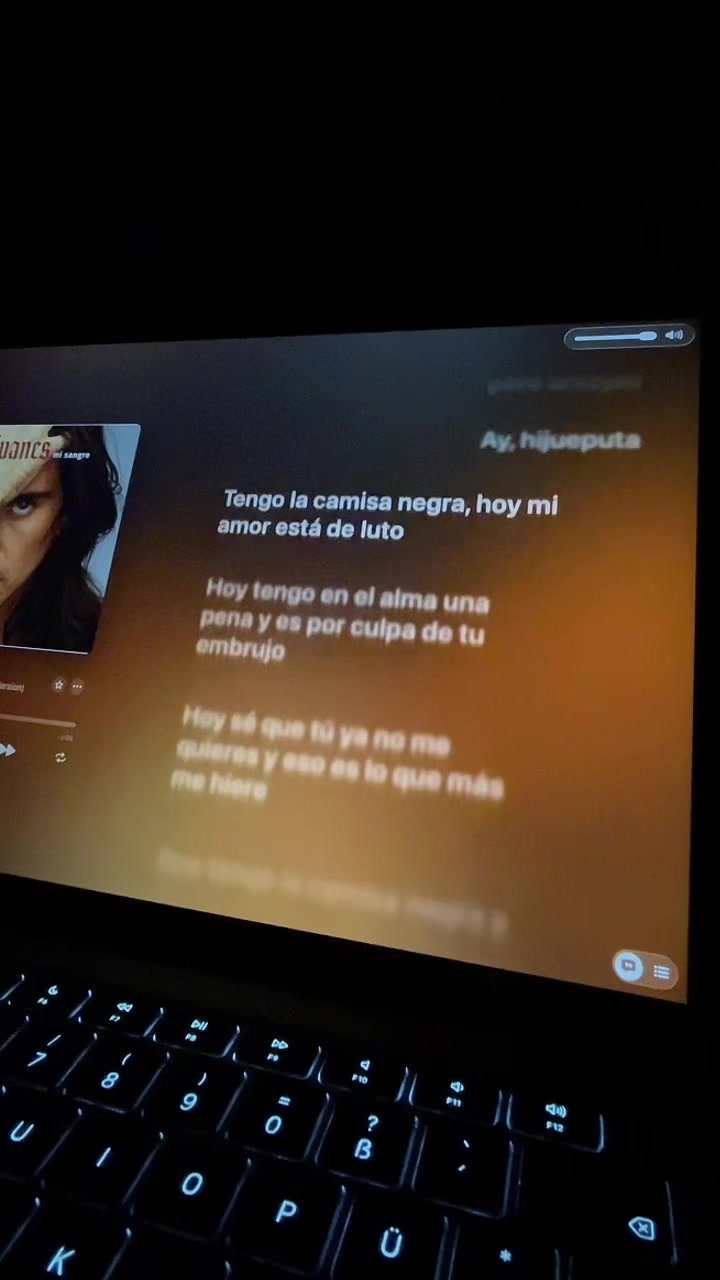 @lyrics_lens0
