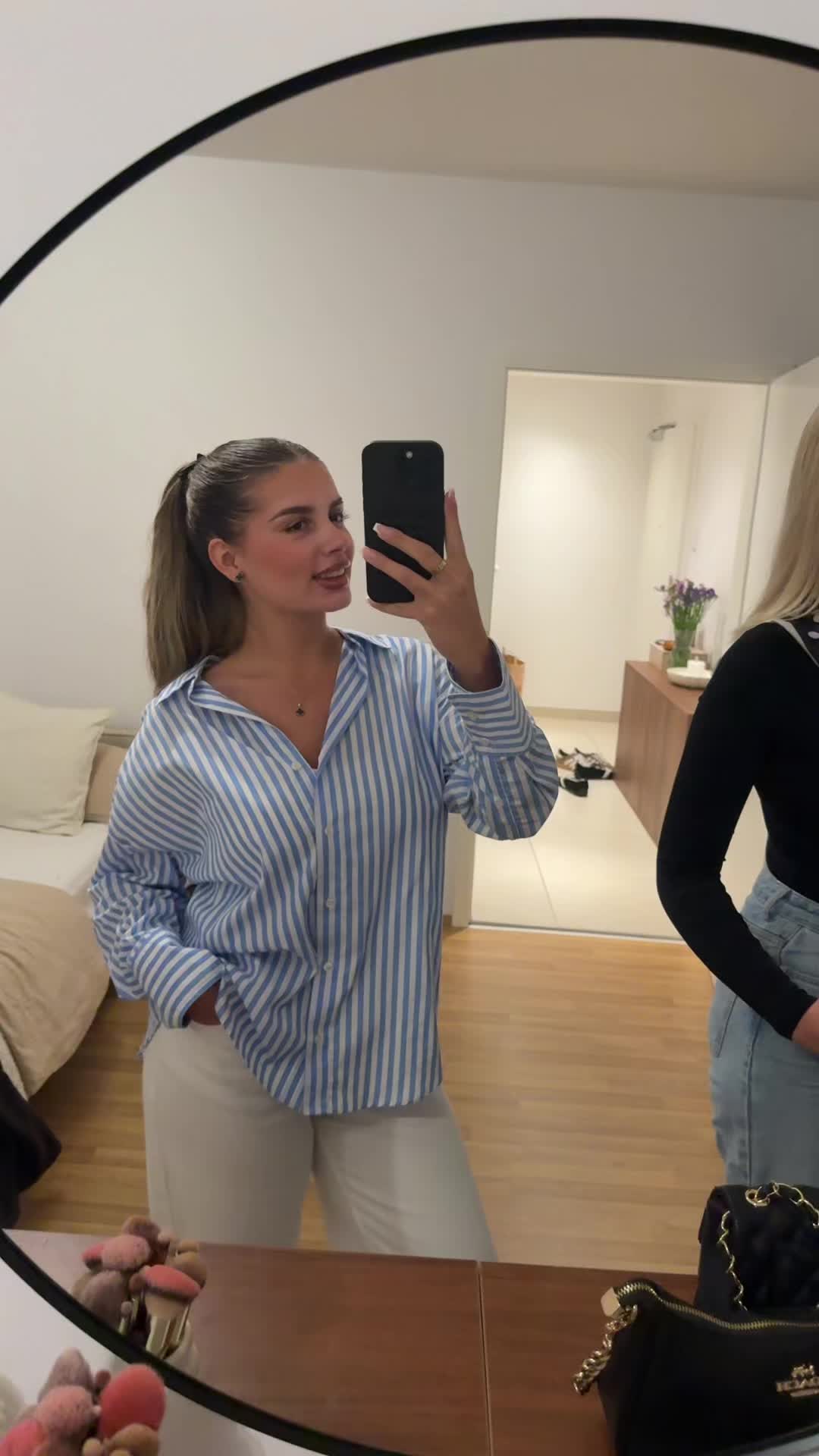@larisadelic