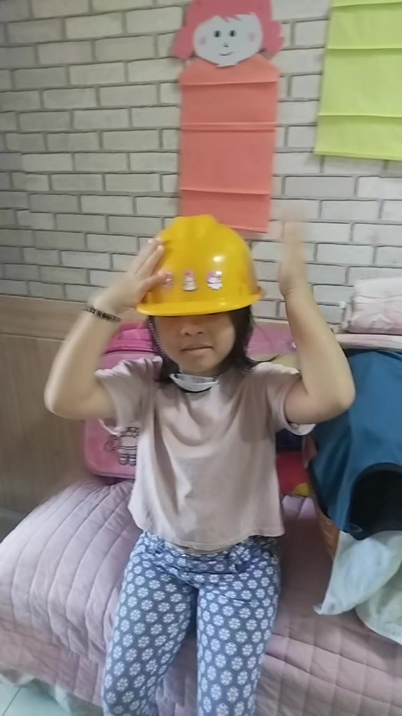 @Muninai