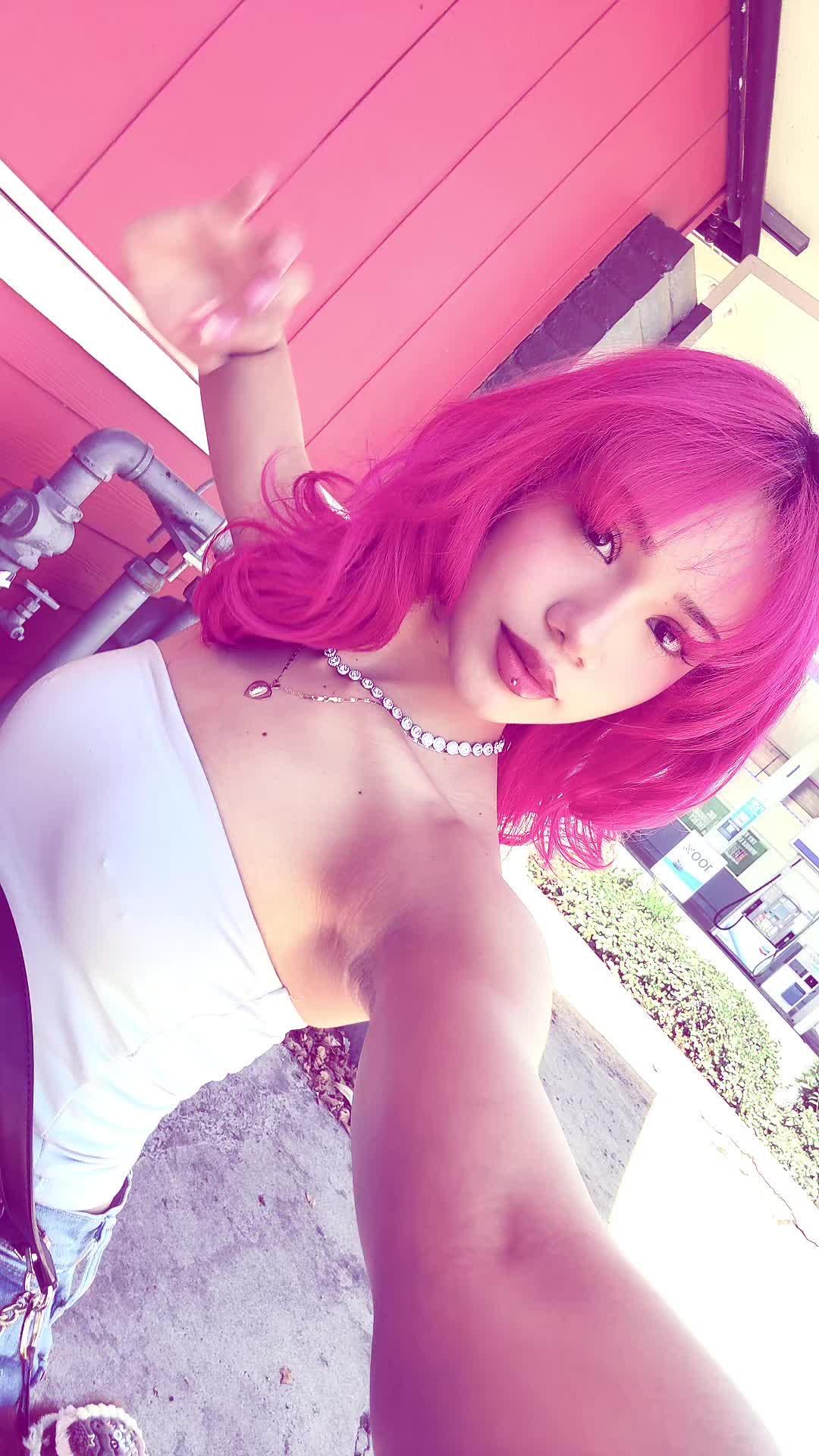 @vanessasherlynn