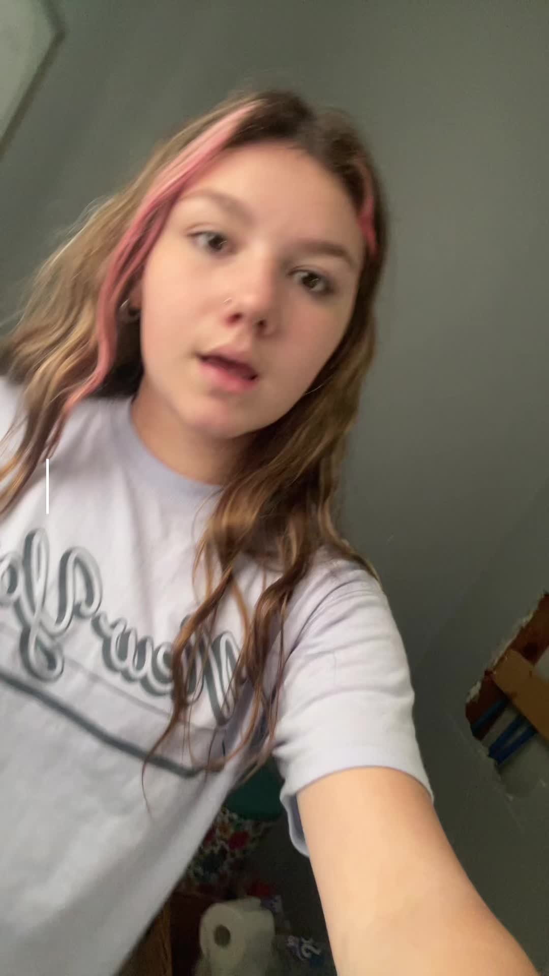 @Random_videosqueen