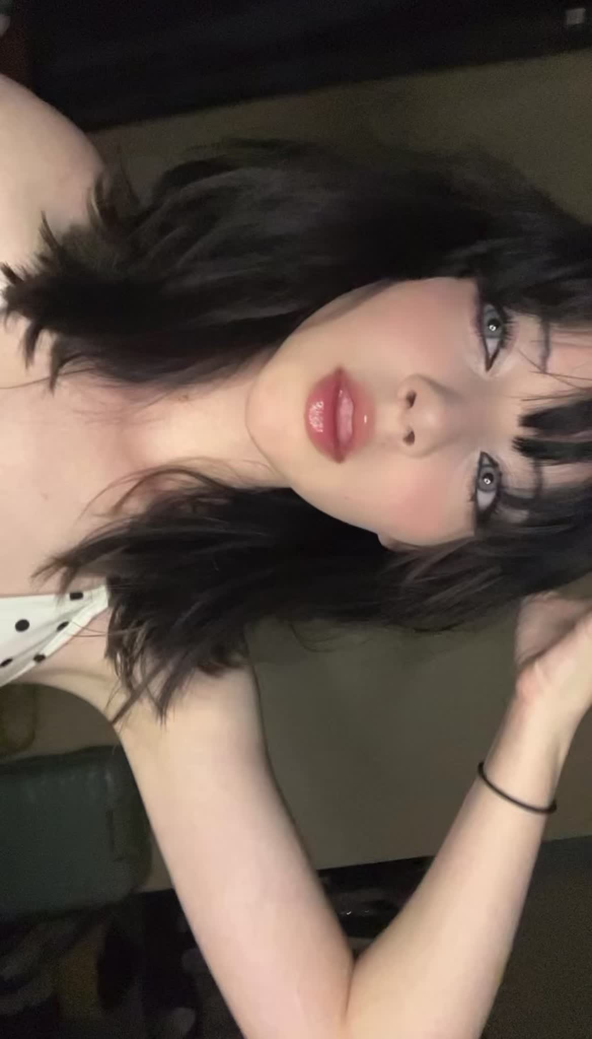 @Lillybug🪲