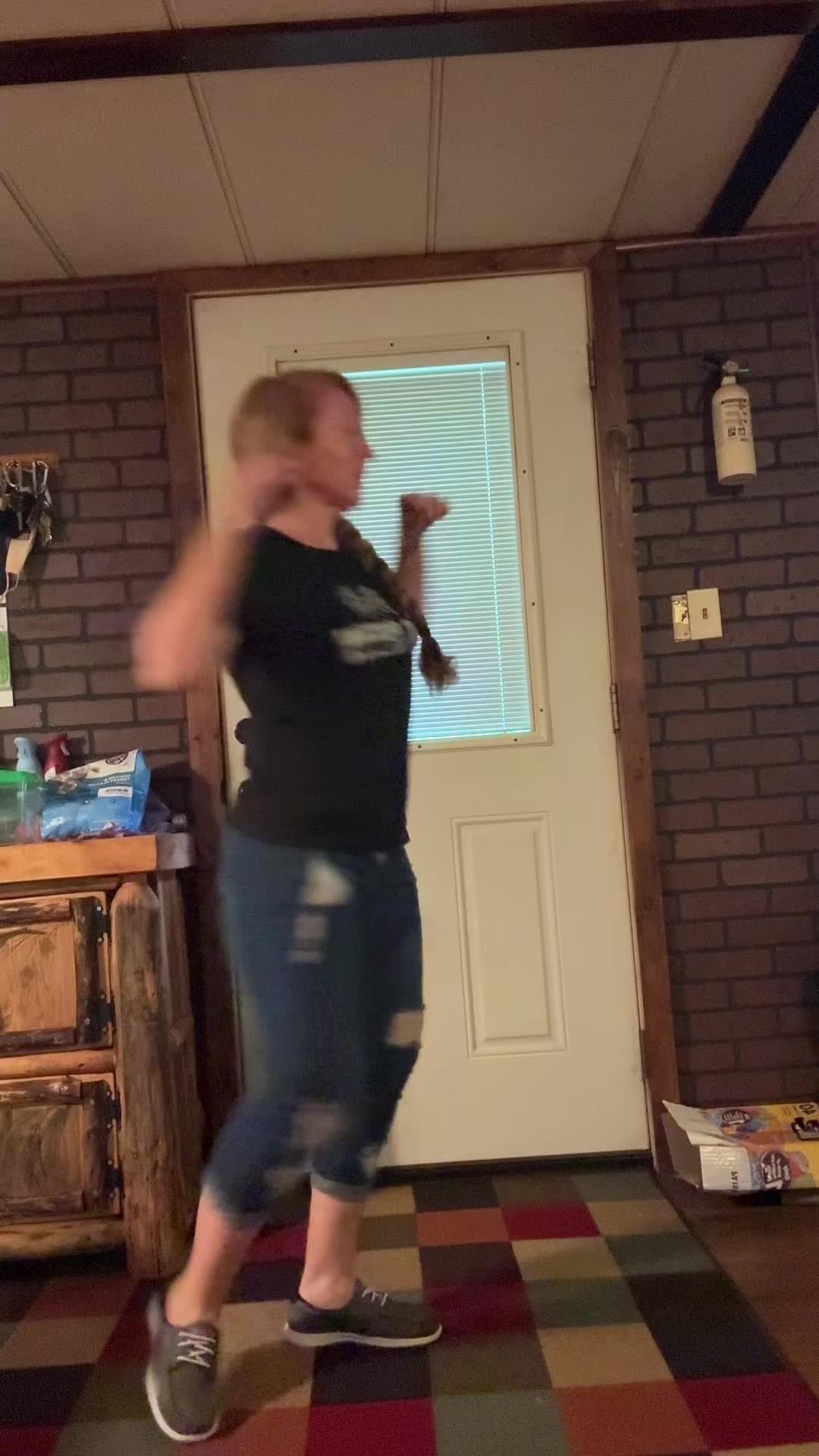 @Gg