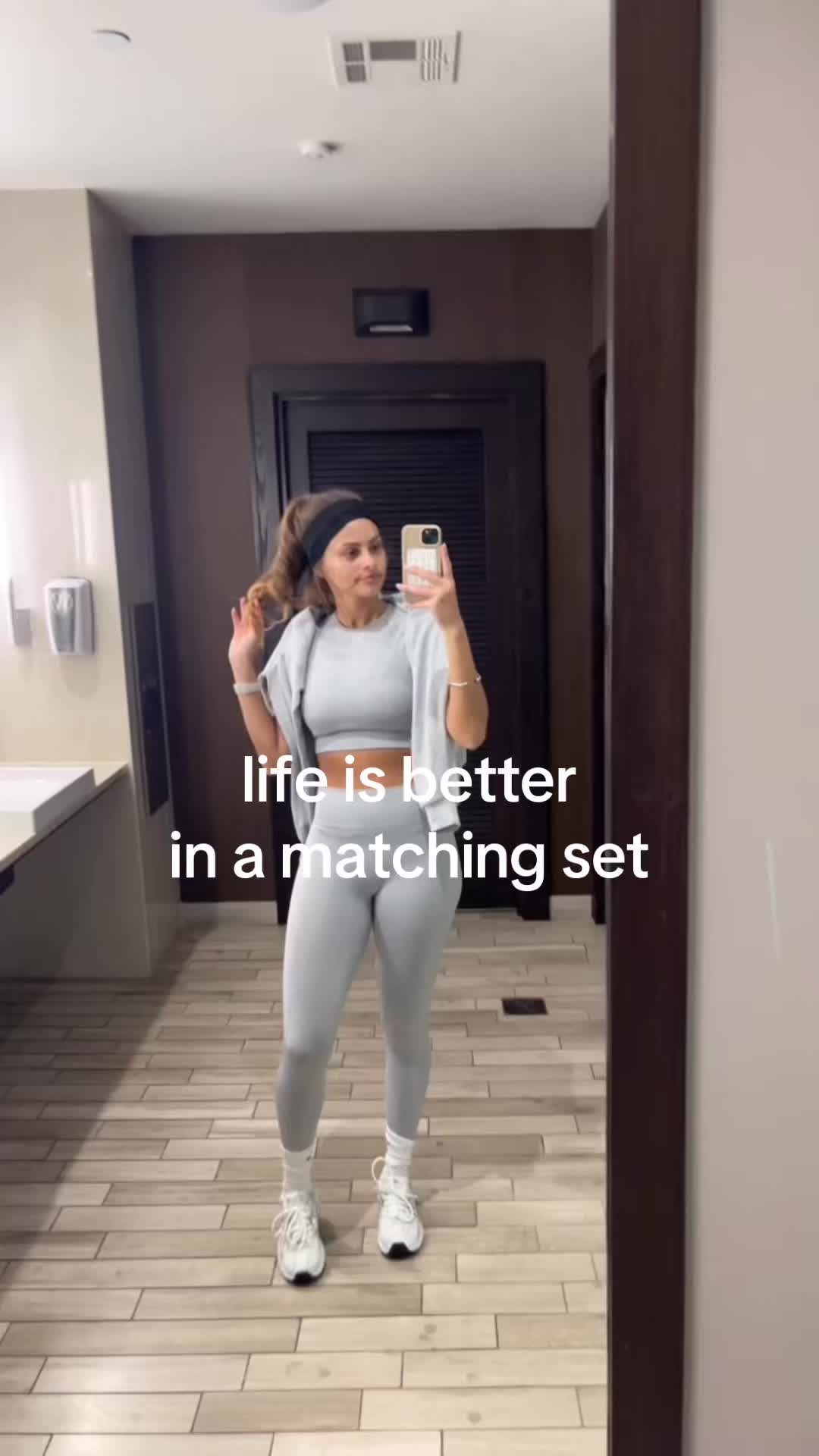 @_withlovefromher