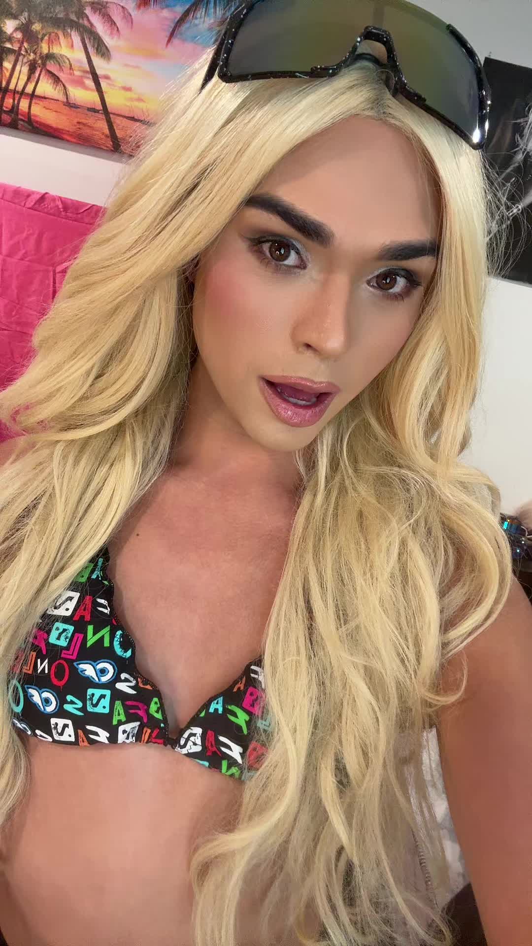 @lyfeaslilly