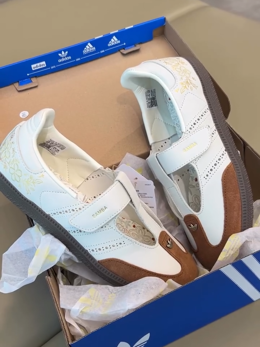 @Sneakers807