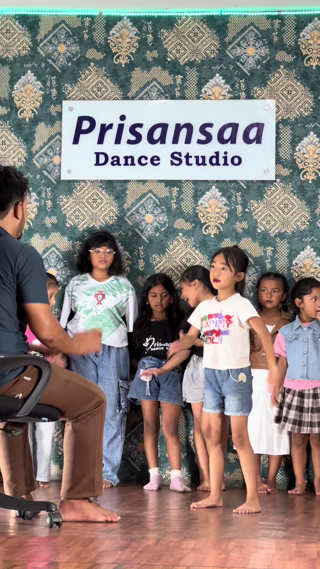 @prisansaa dance studio