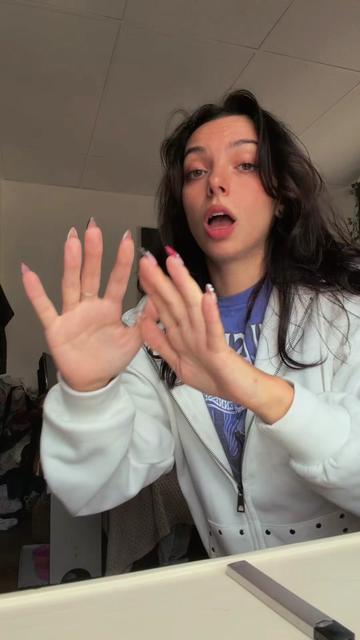@Xmindsworldx