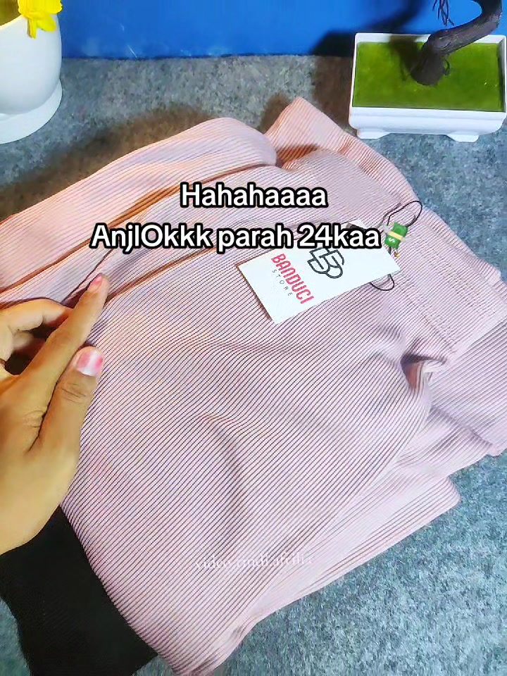 @Rindi Afrilia𝜗𝜚✨