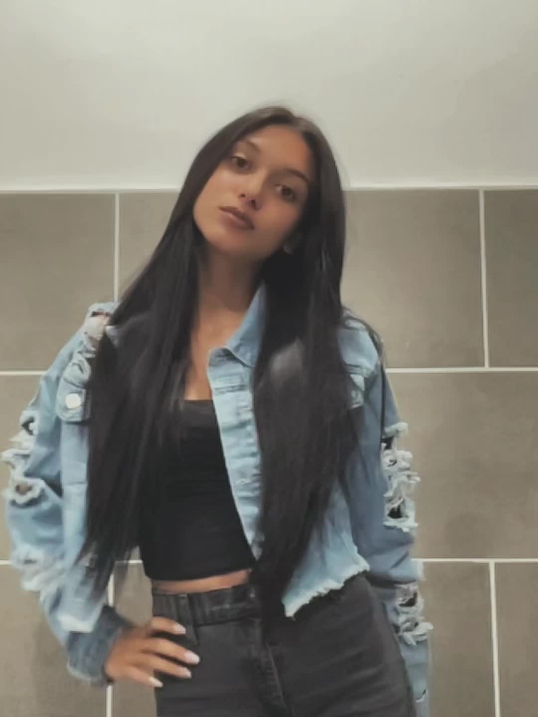 @С. Маринова