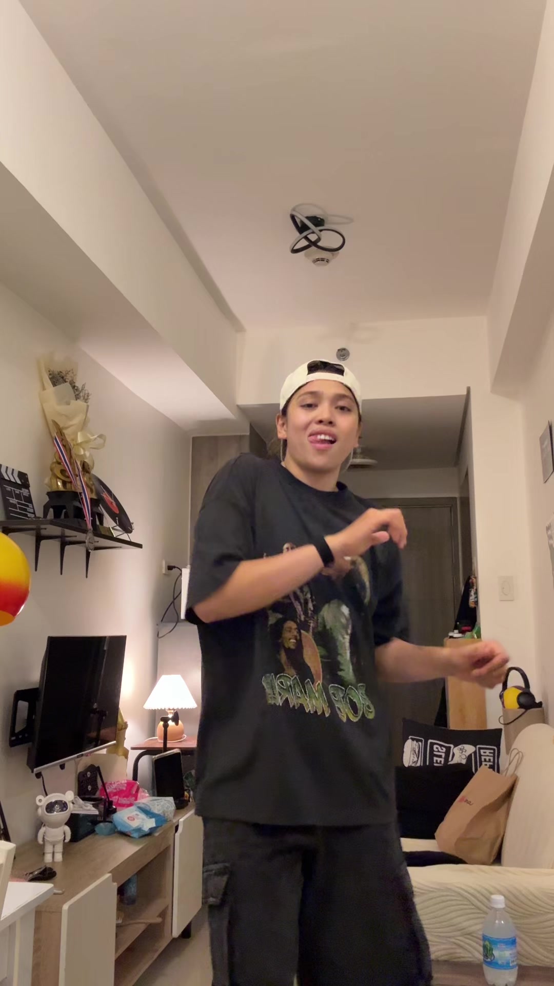 @Niña Ytang