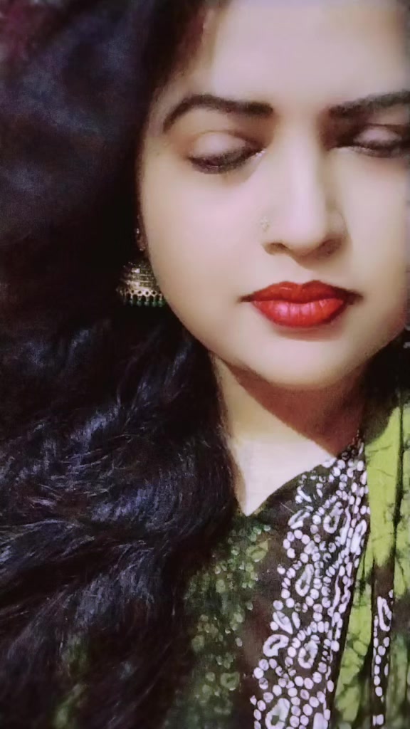 @দুষ্টু মেয়ে সুবর্না