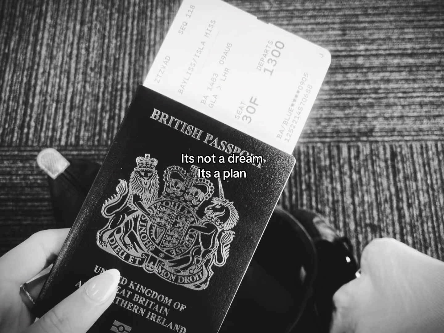 @𝓥𝓪𝓷𝓮𝓼𝓼𝓪 ✈️