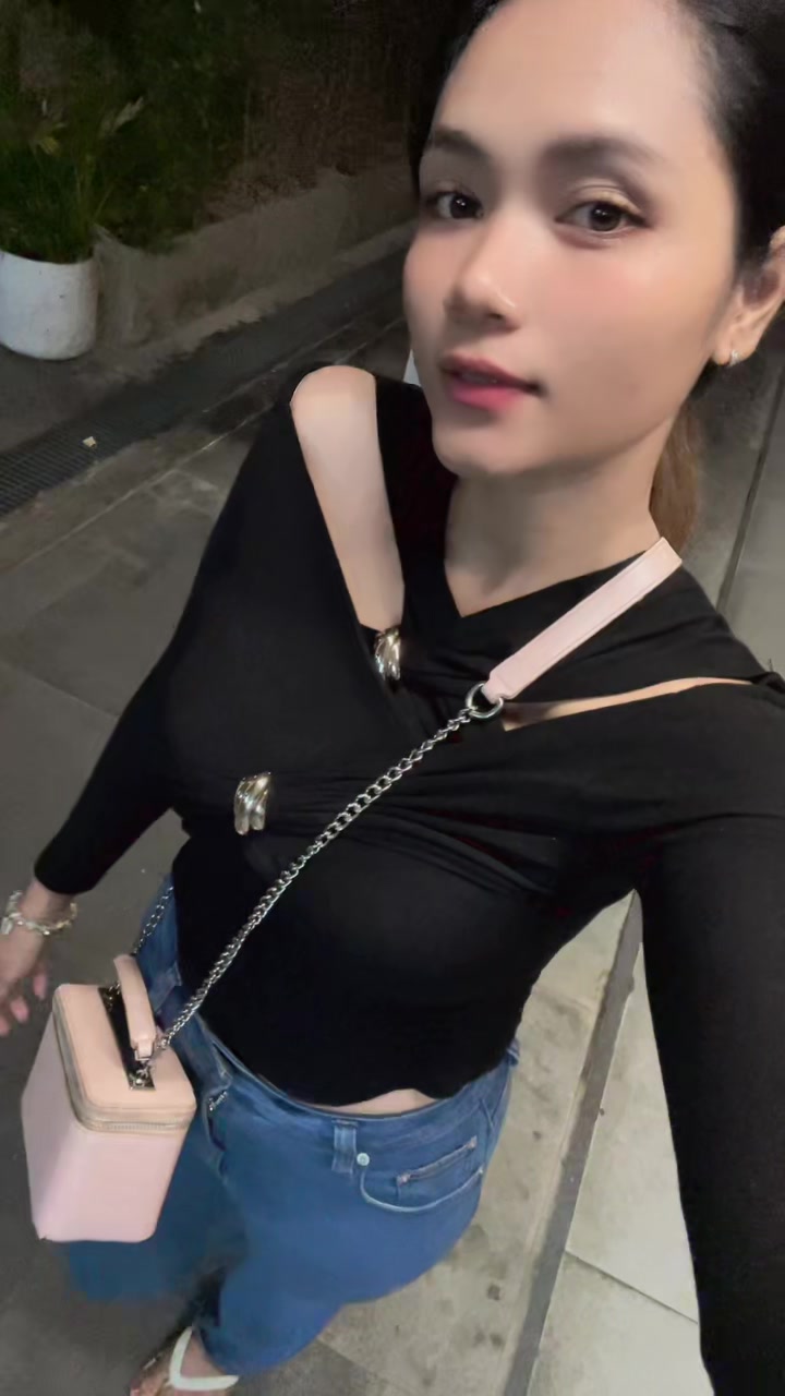 @Kim Eang๐ฐ๐ญ๐๐ฏ๐ต