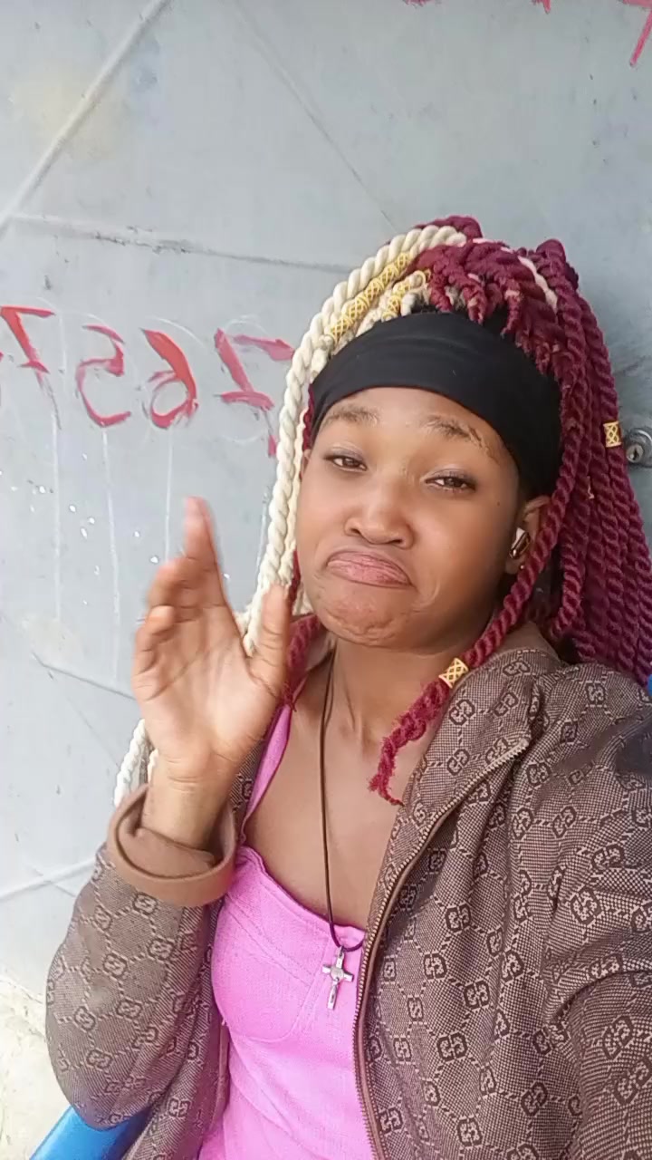 @Tchaniss.spam4
