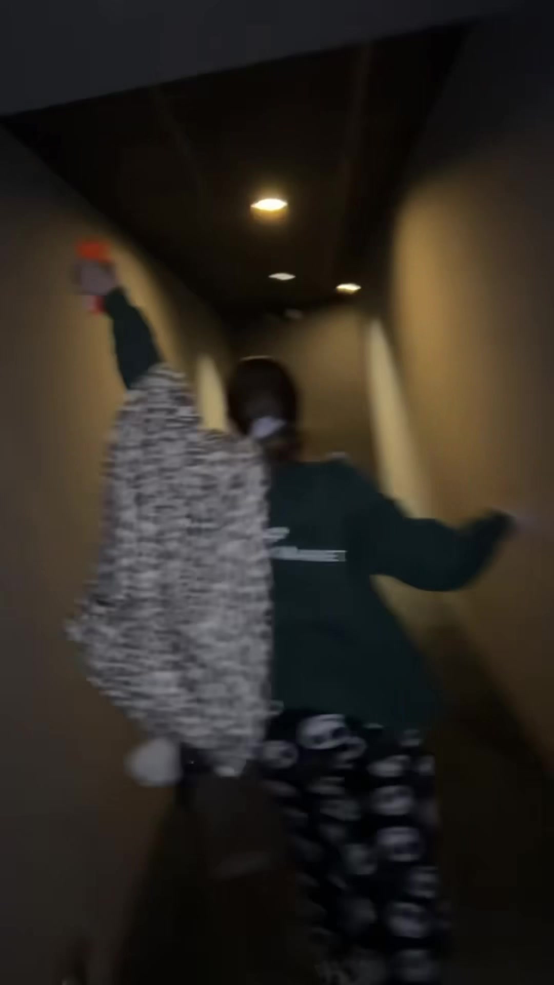 @bri 🪩🫧