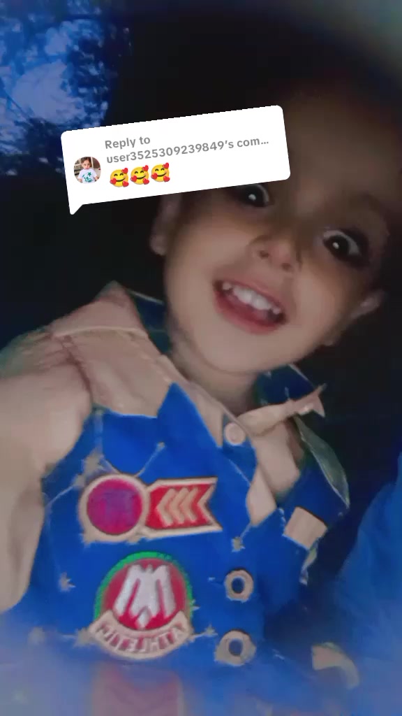 @👍👑(شہزادہ)👑 (بادشاہ )👑👍🖤