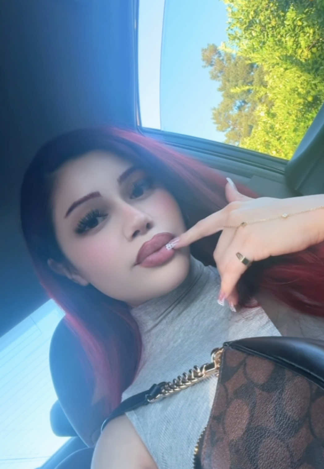 @Tiffxnyyymarie