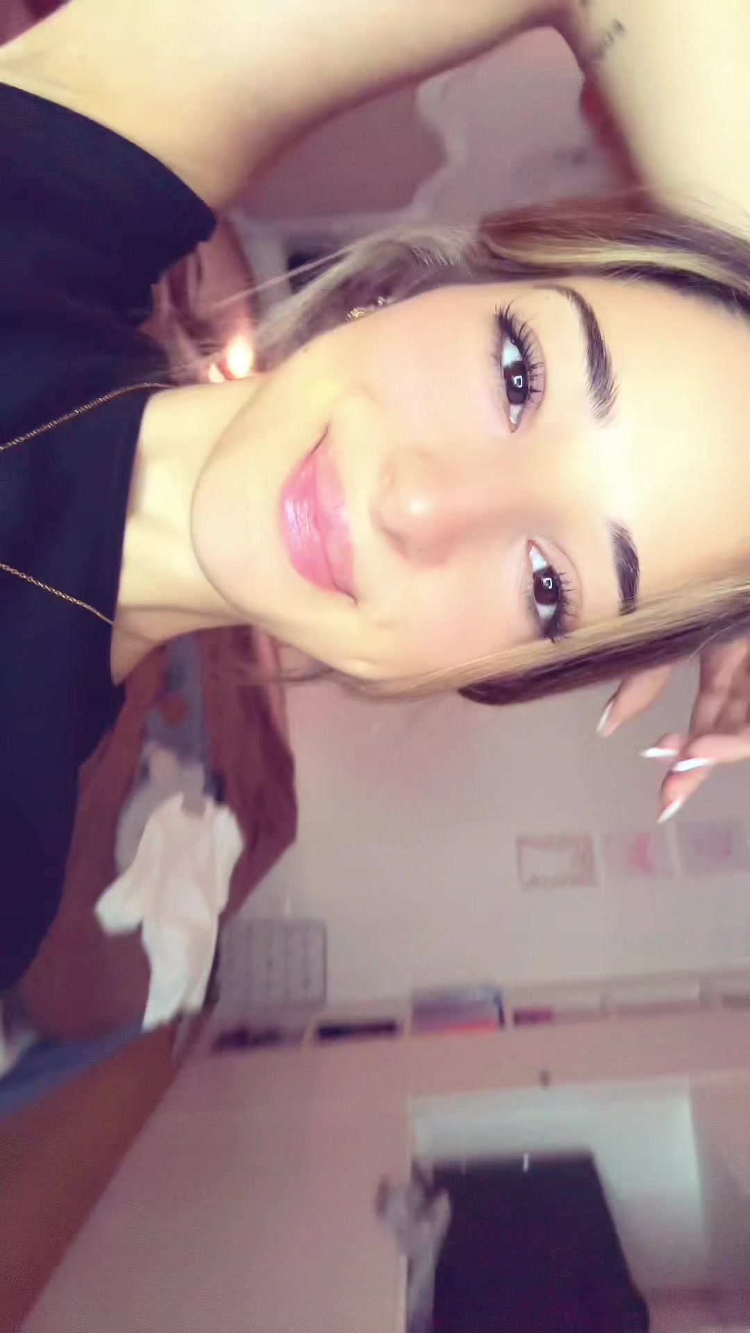@iris