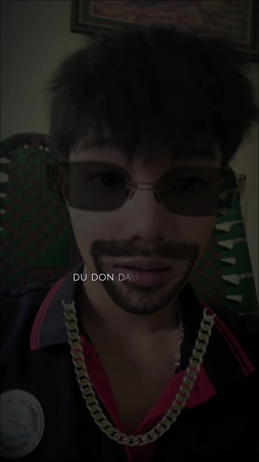 @Tý