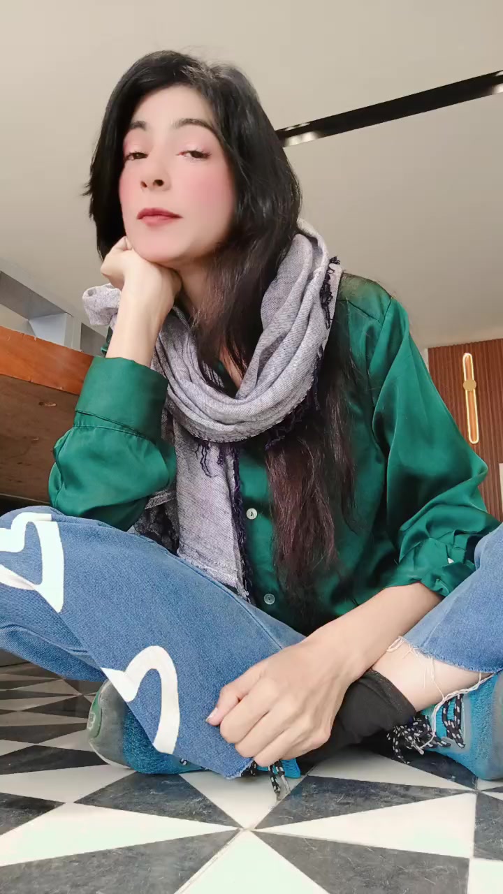 @Tv Artist