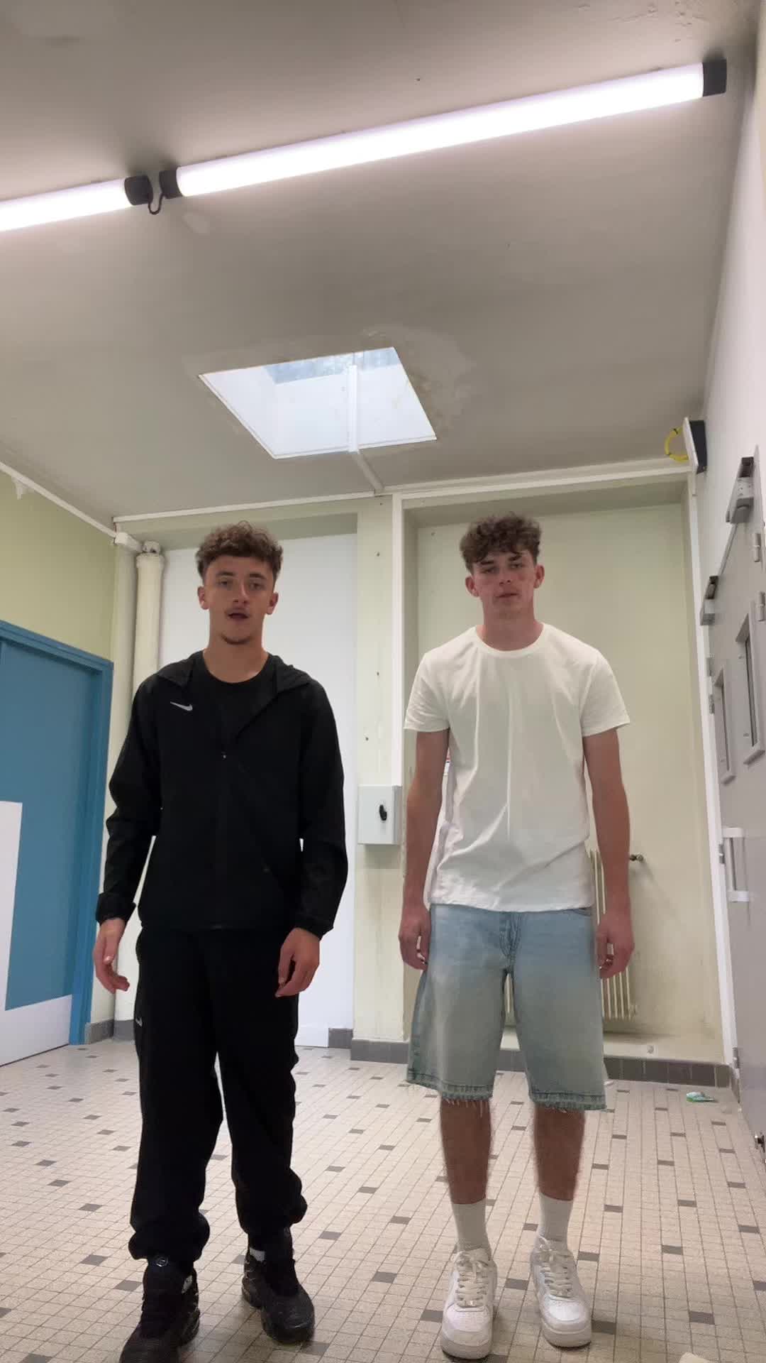 @pinglish