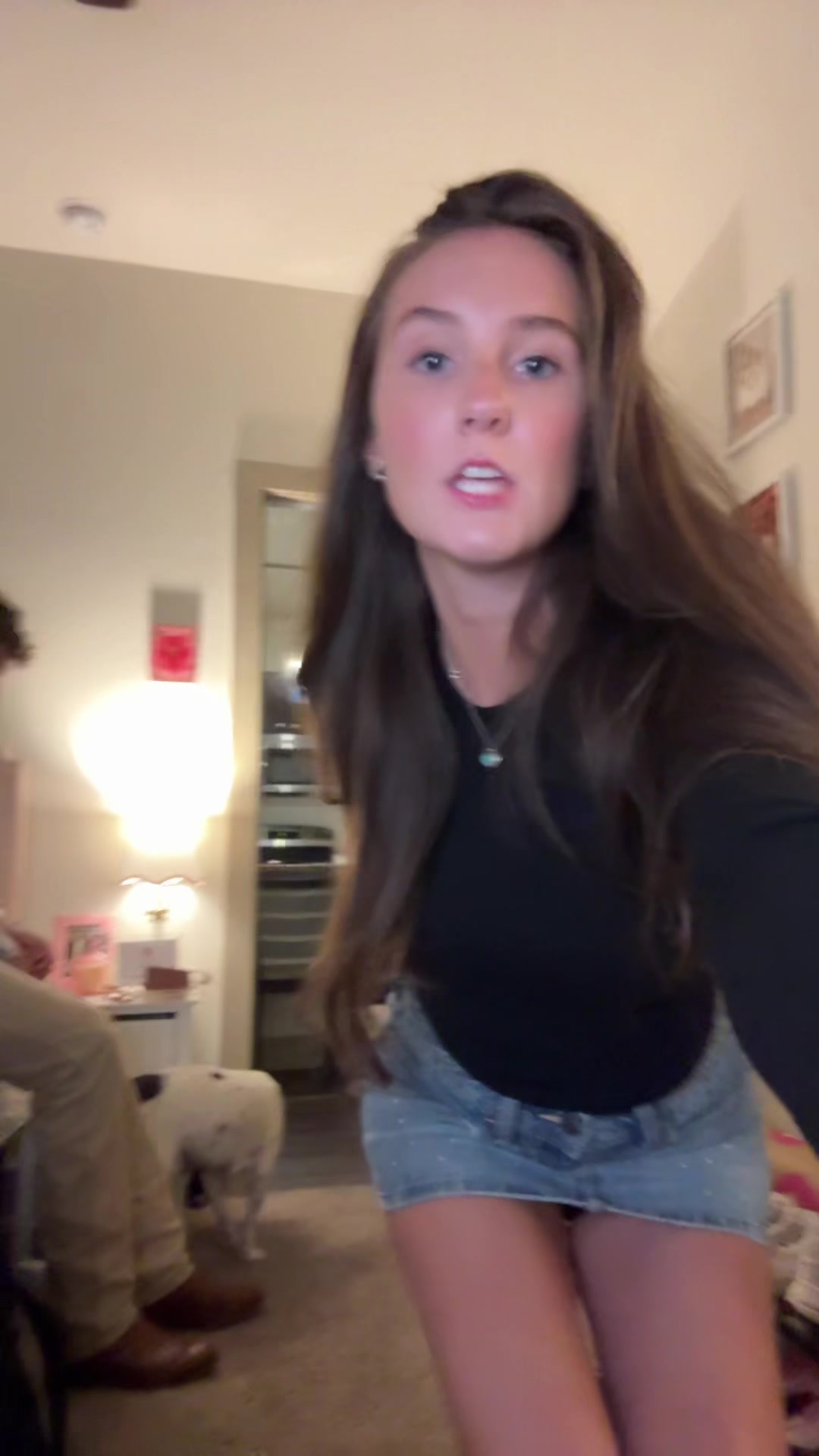@laura