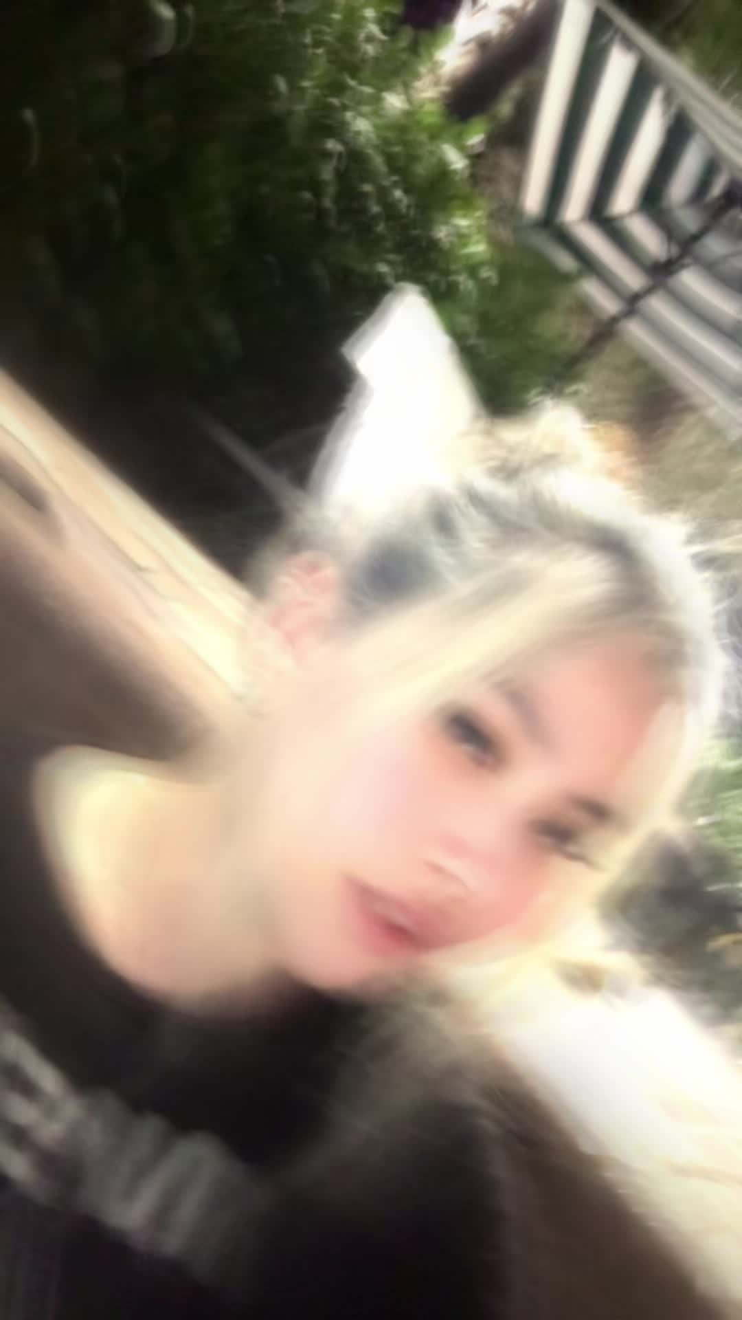 @Victoria Gabrielle L