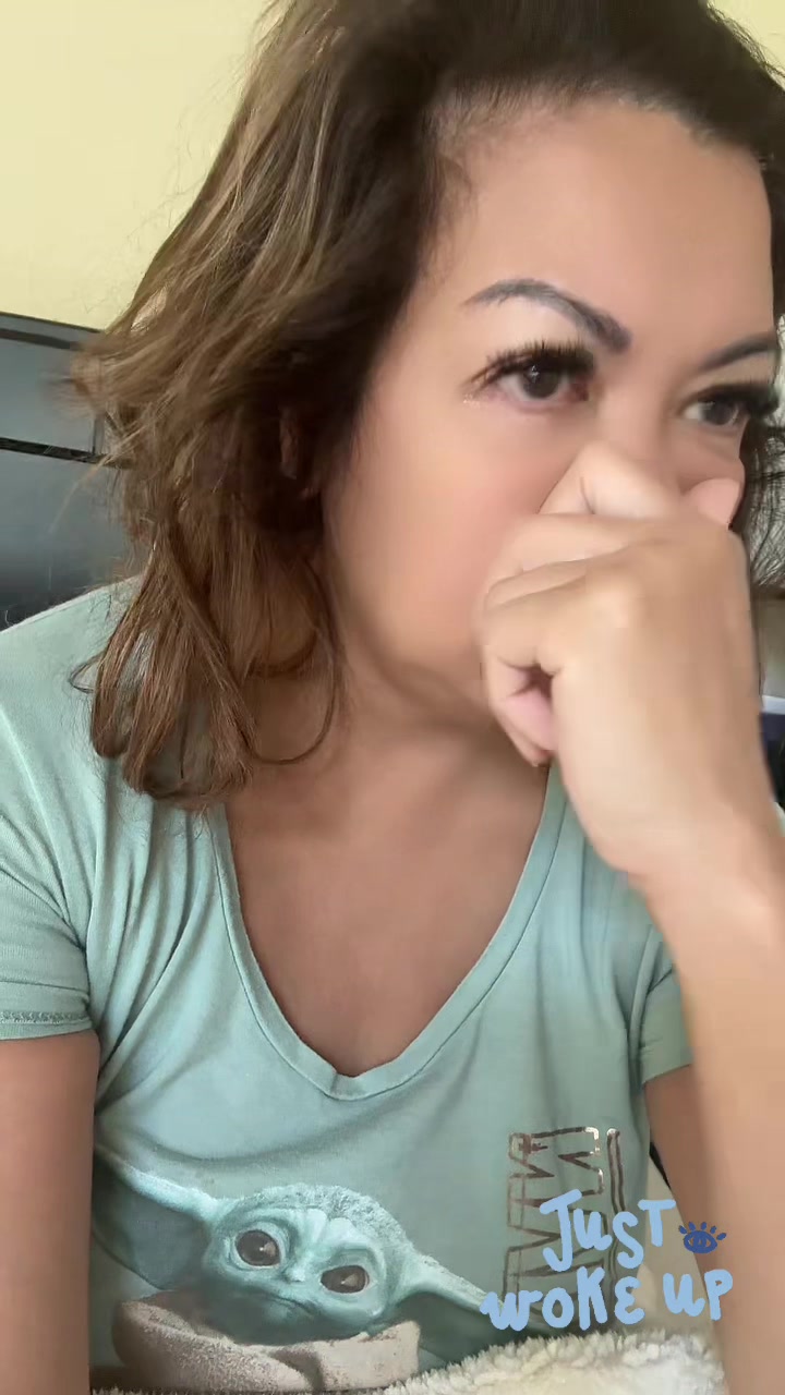 @Bella
