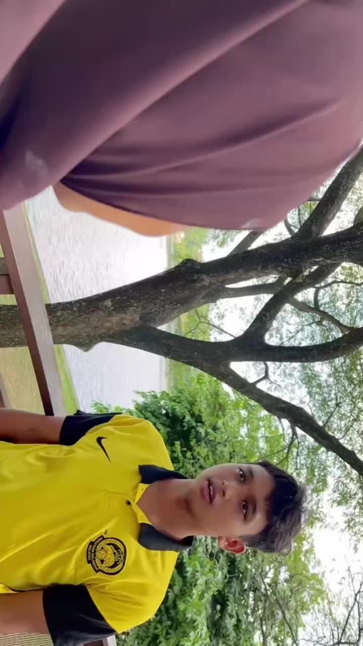 @Anak pungut paling happy