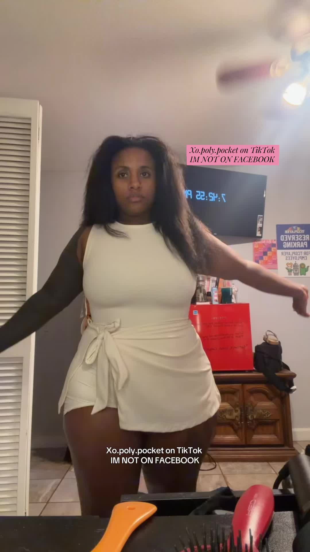 @Poly.Pocket
