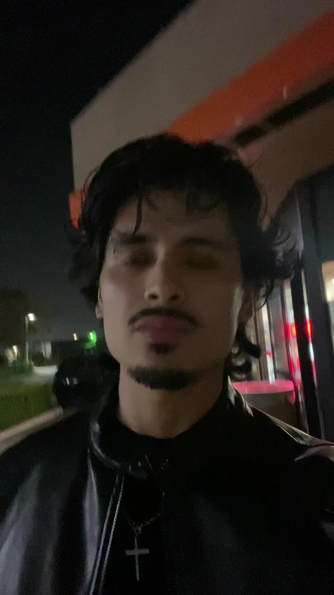 @Alex ﾒ𝟶