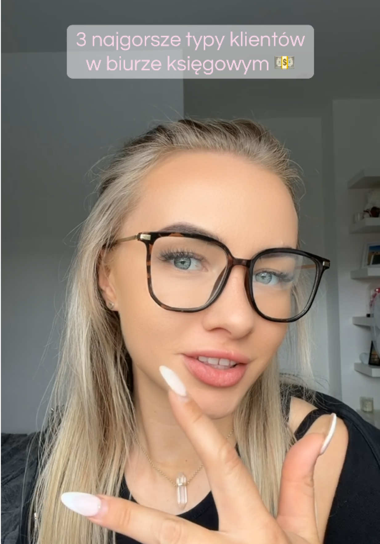 @Karolina - księgowa w UK
