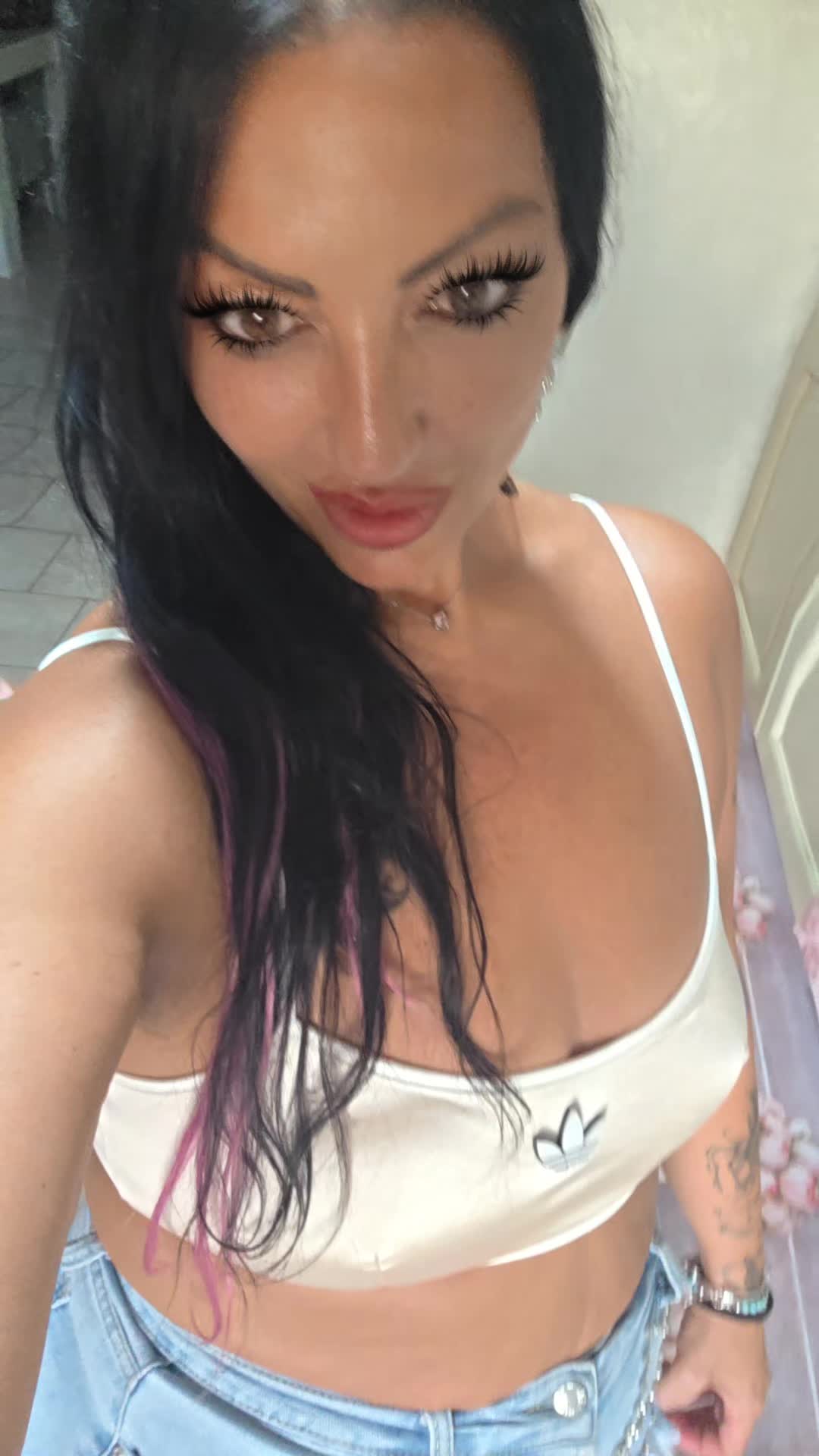 @Mary Scialó