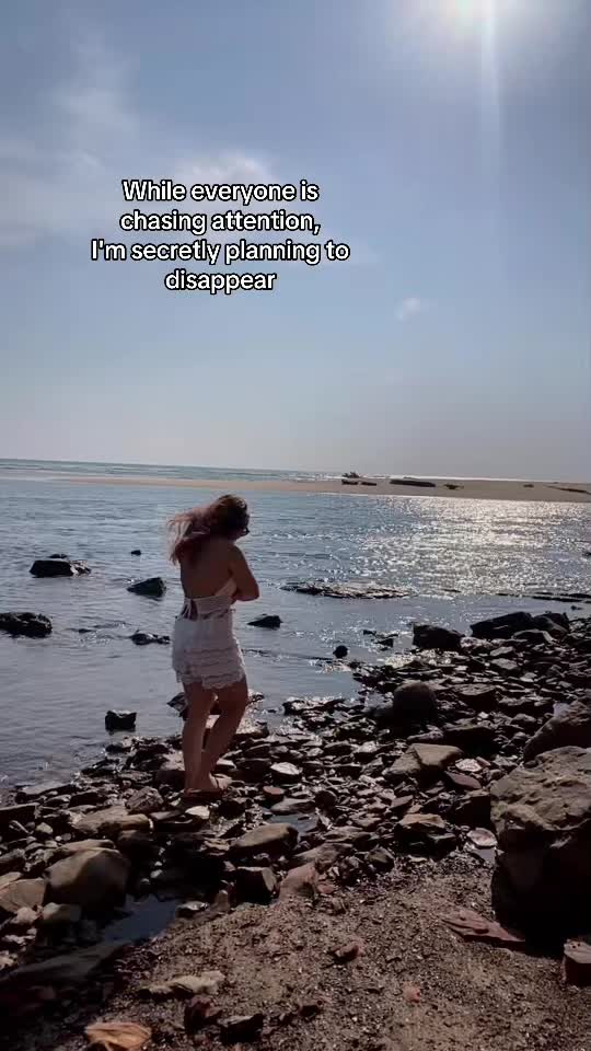 @￴