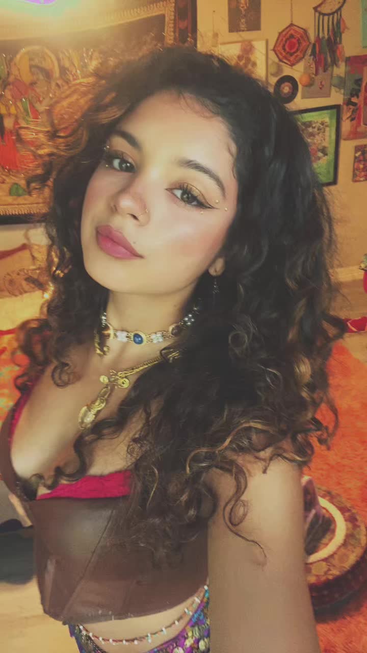 @Gia🌞🎵🌈✨🦋.