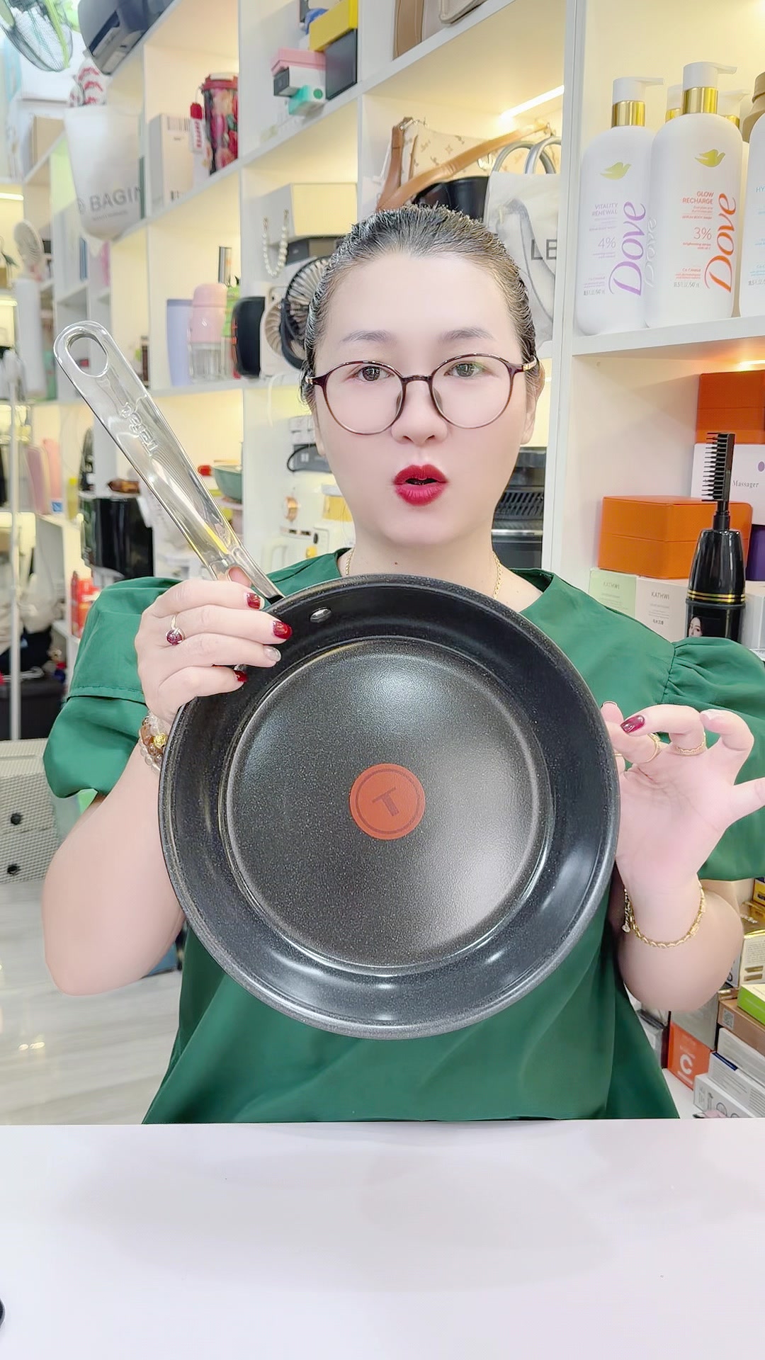 @Ổ Của Lộc1376